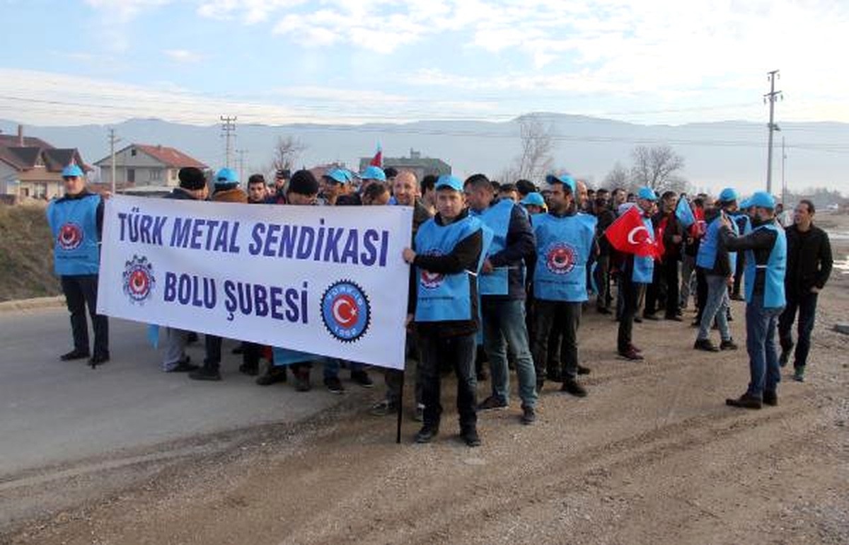 Beyaz Eşya Fabrikası İşçilerinden Yürüyüşlü Zam Protestosu