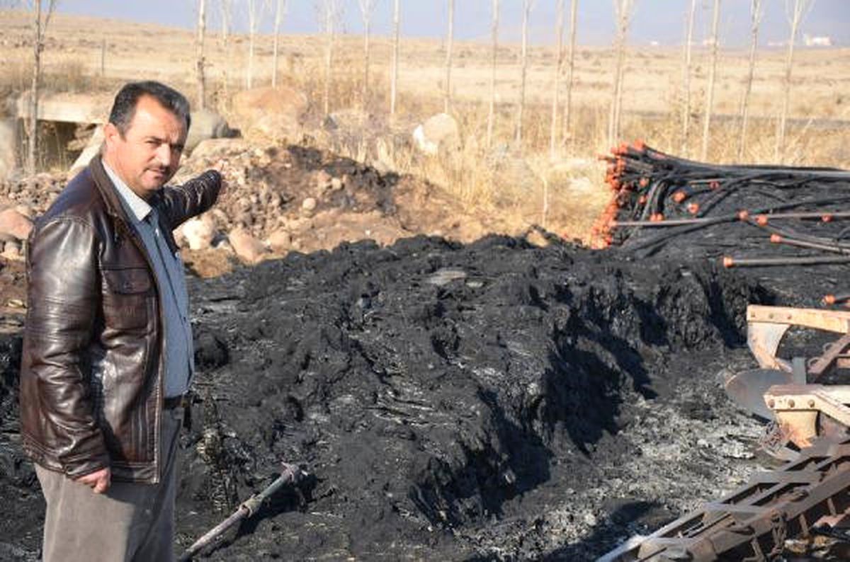 Çiftlikteki 500 Bin Liralık Sulama Boruları Yakıldı