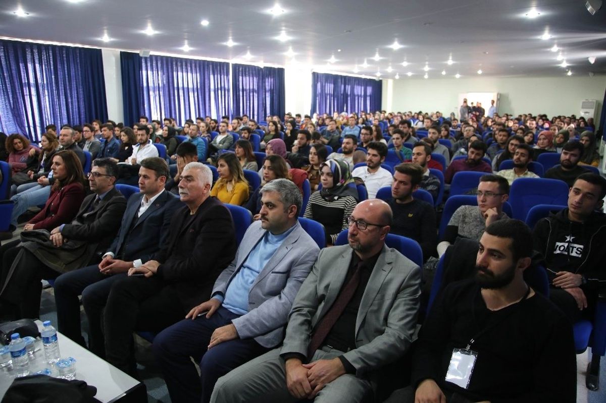 Cü\'de \'Siber Güvenlik\' Konferansı