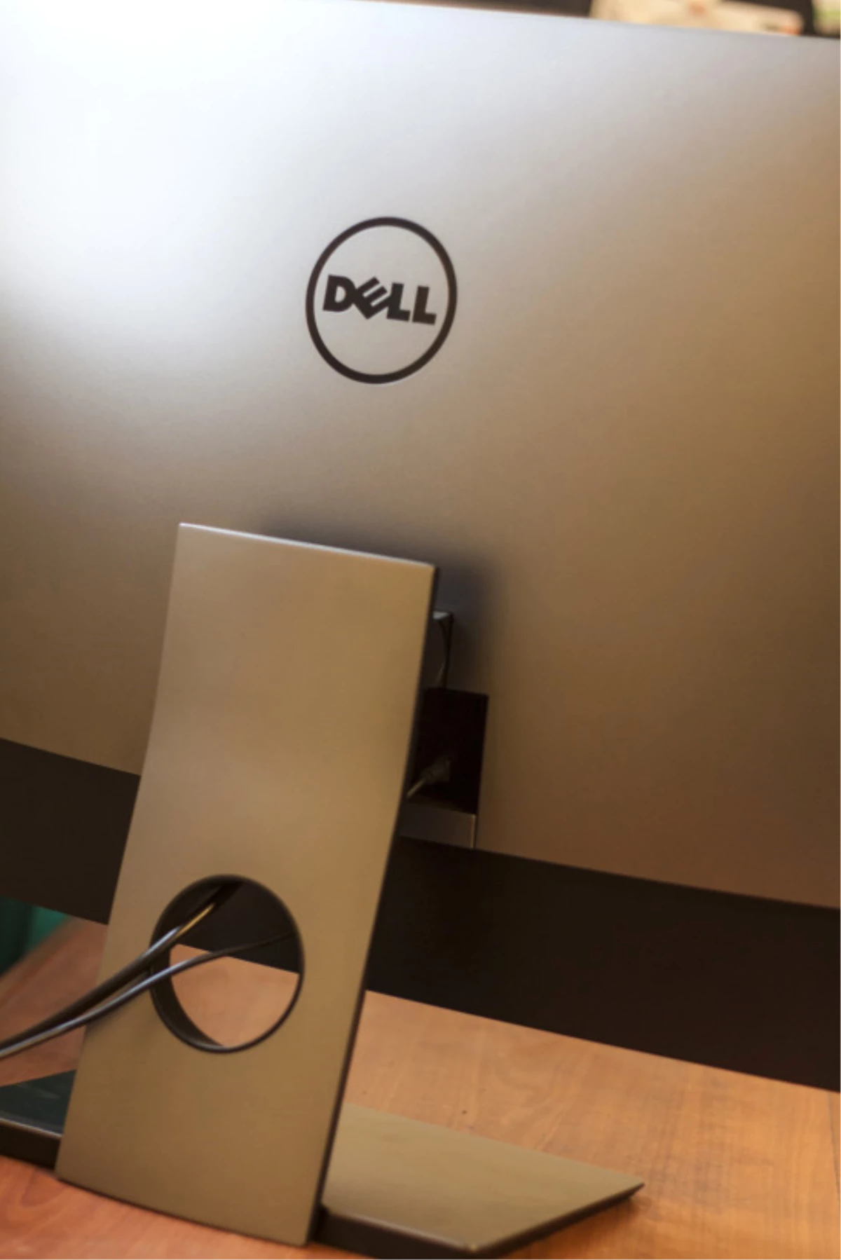 Dell Precision 5720 All-in-One, Daha Çok Eğlence ve Oyun Odaklı