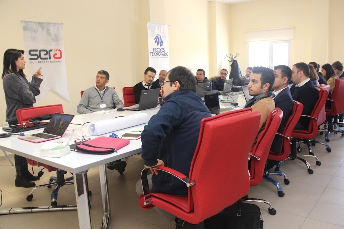 Erciyes Teknopark\'ta Erasmus Fonları Eğitimi Düzenlendi