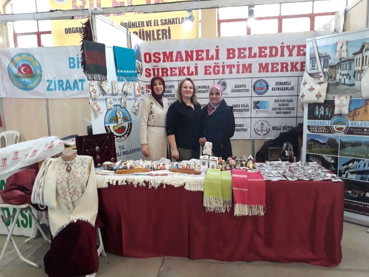 Geleneksel Lefke Bezi Ürünleri Bilecik\'te Görücüye Çıktı