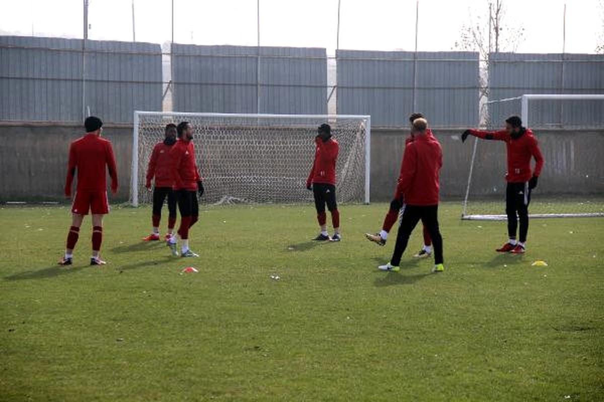 Kalpar: "Erzurumspor Maçını Kazanmak İçin Sahada Olacağız"