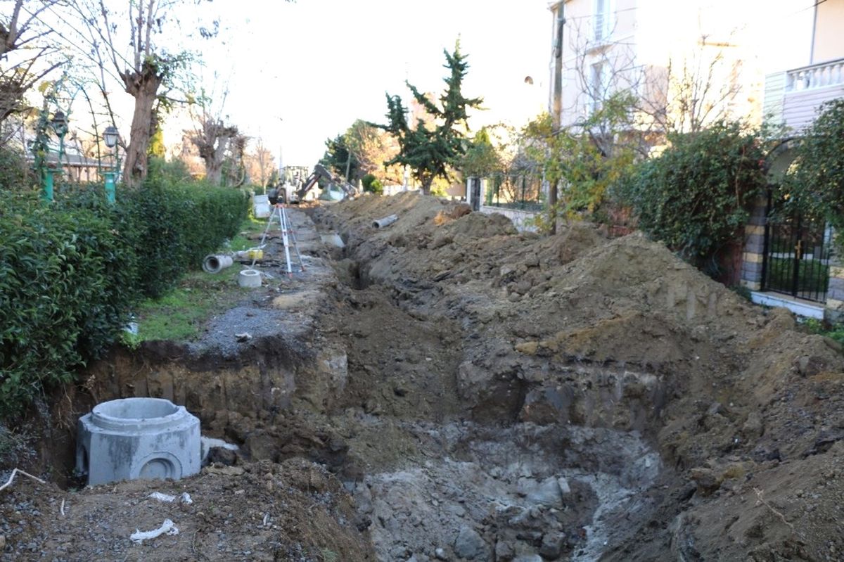 Marmaraereğlisi\'nde Yol Yapım Çalışmaları