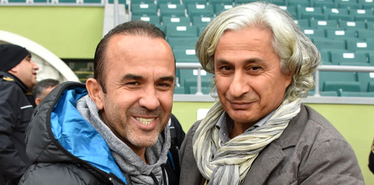 Mehmet Özdilek: "Son 16\'ya Kaldığımız İçin Mutluyuz"
