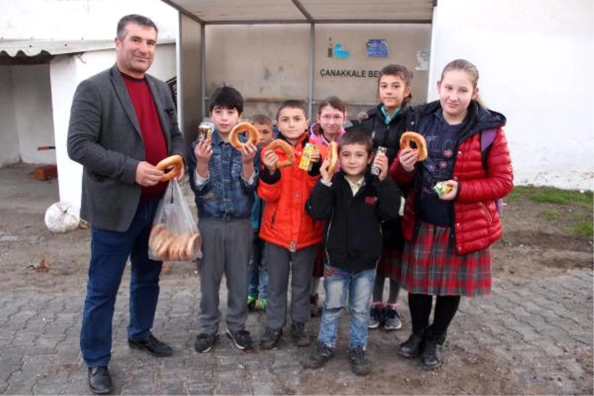 Muhtar, Kahvaltı Edemeyen Öğrencileri Okula Aç Göndermiyor