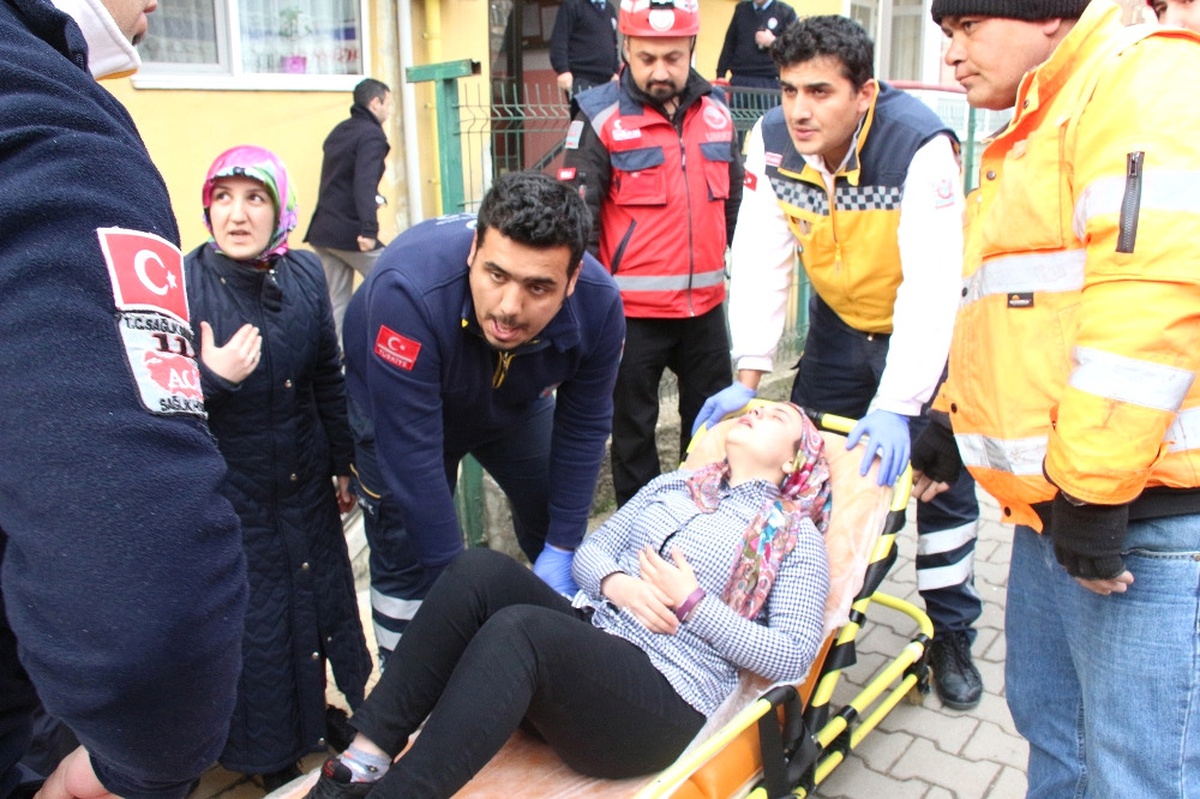 Sigara İzmaritinden Çıkan Çıkan Yangında Can Pazarı