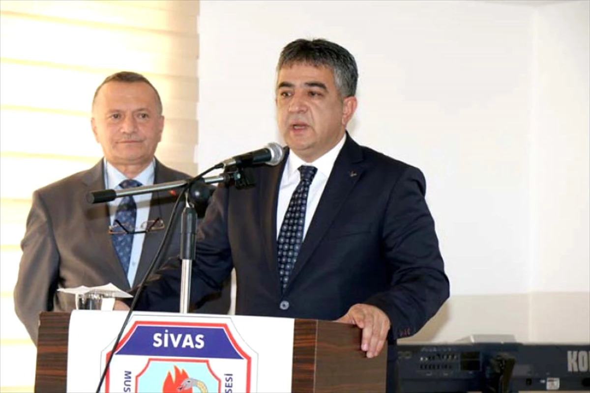 Sivas\'ta "Asım\'ın Nesli ve Ustaları" Konferansı