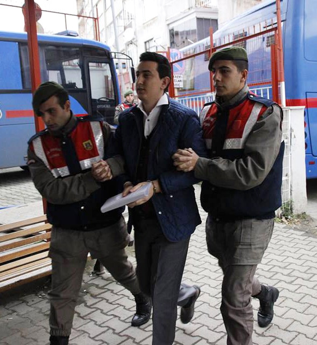 Tekirdağ\'da 19 Fetö Sanığının Yargılanmasına Başlandı