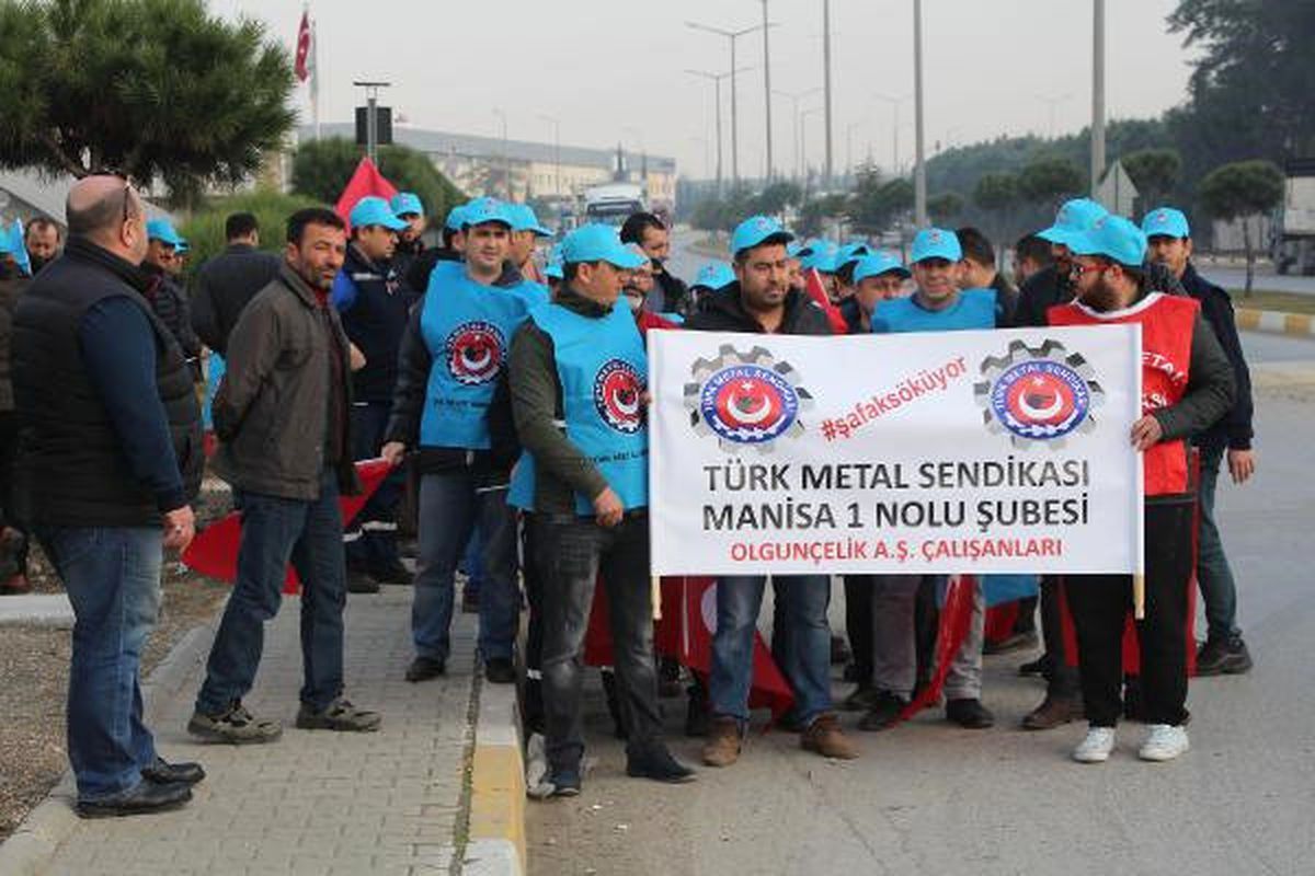 Türk Metal-Sen İşçileri Eylemlerine Devam Ediyor