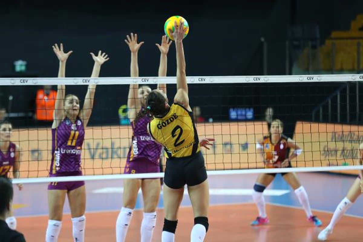 Vakıfbank - Galatasaray: 3 - 1