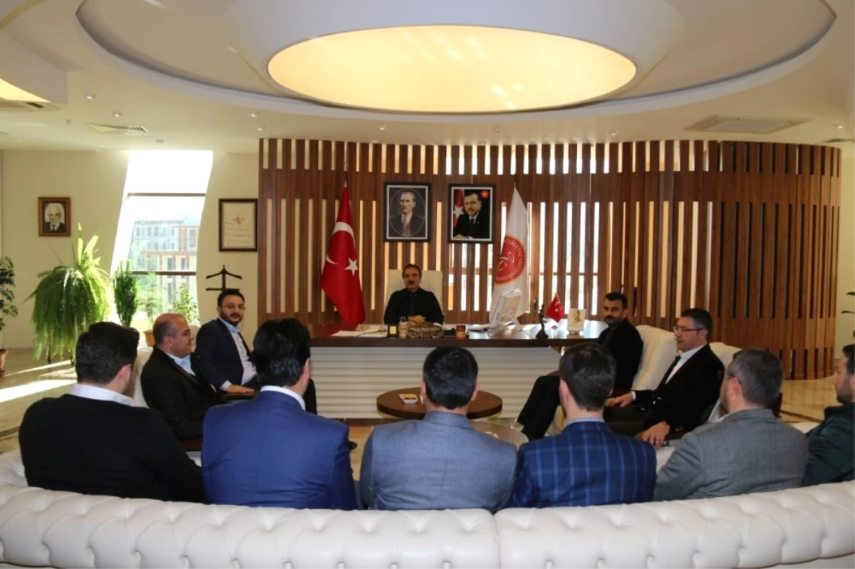 AK Parti İl Başkanı Yanar, Rektör Bağlı\'yı Ziyaret Etti
