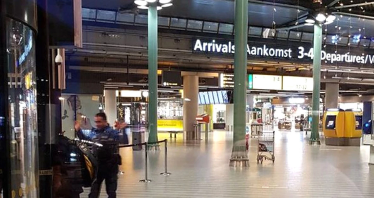 Amsterdam Havalimanında Bıçaklı Dehşet! Saldırgan Vuruldu