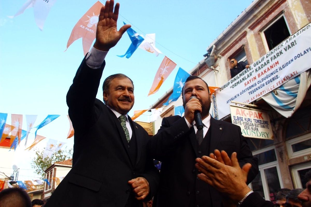 Bakan Eroğlu: "Sizin Alın Teriniz Vergilerin Yüzde 86\'sı Eski Türkiye\'de Faiz Lobisi Tarafından...