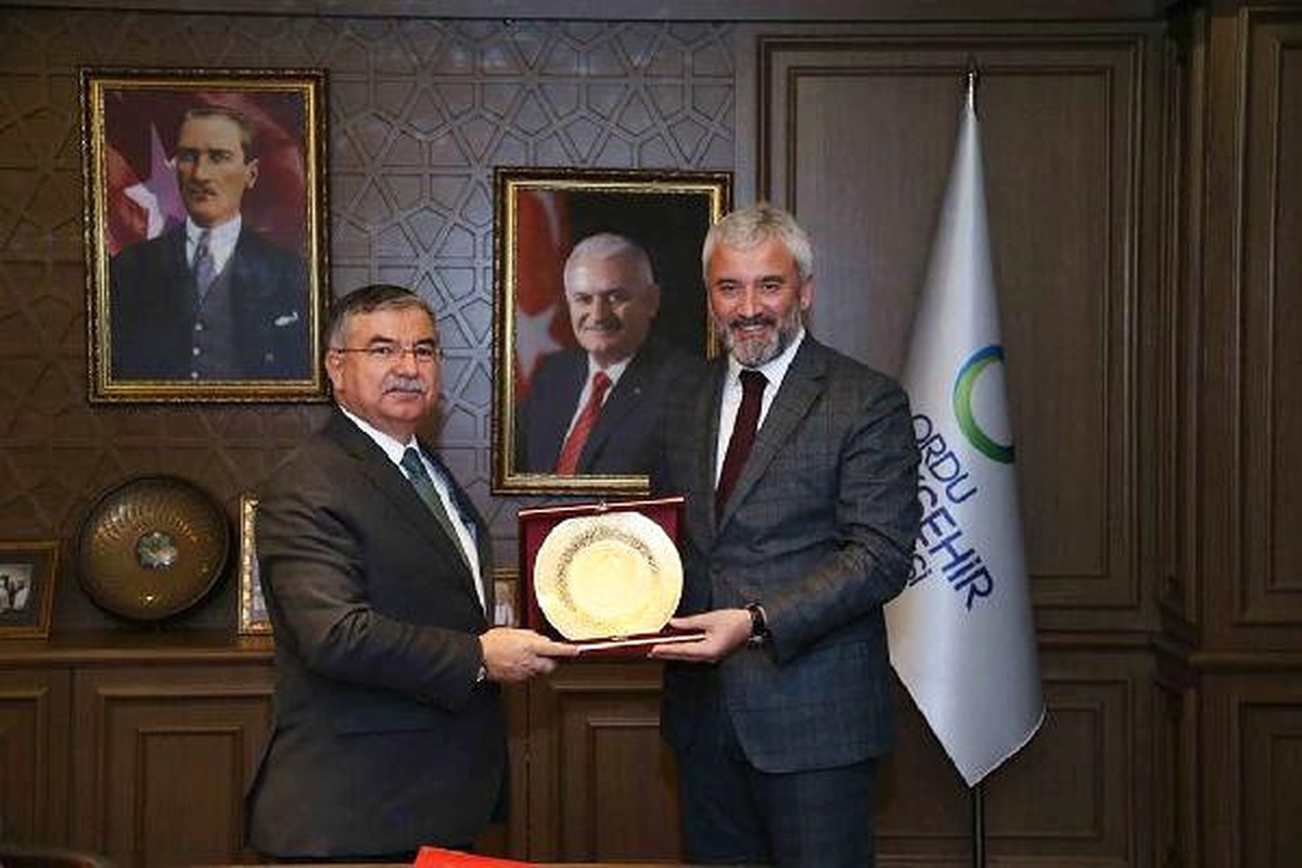 Bakan Yılmaz: Vatandaş Talep Ederse, Gereğini Yerine Getirmek Lazım (2)
