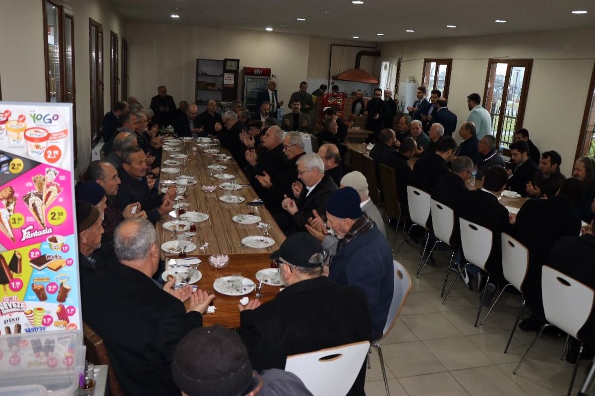 Bereket Sofrası Altınşehir\'de Kuruldu