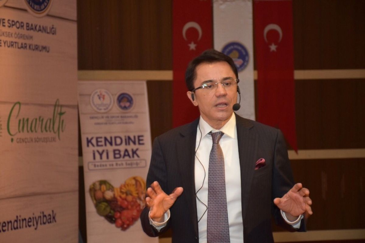 Dr. Ender Saraç Kyk\'lı Gençlerle Buluşacak