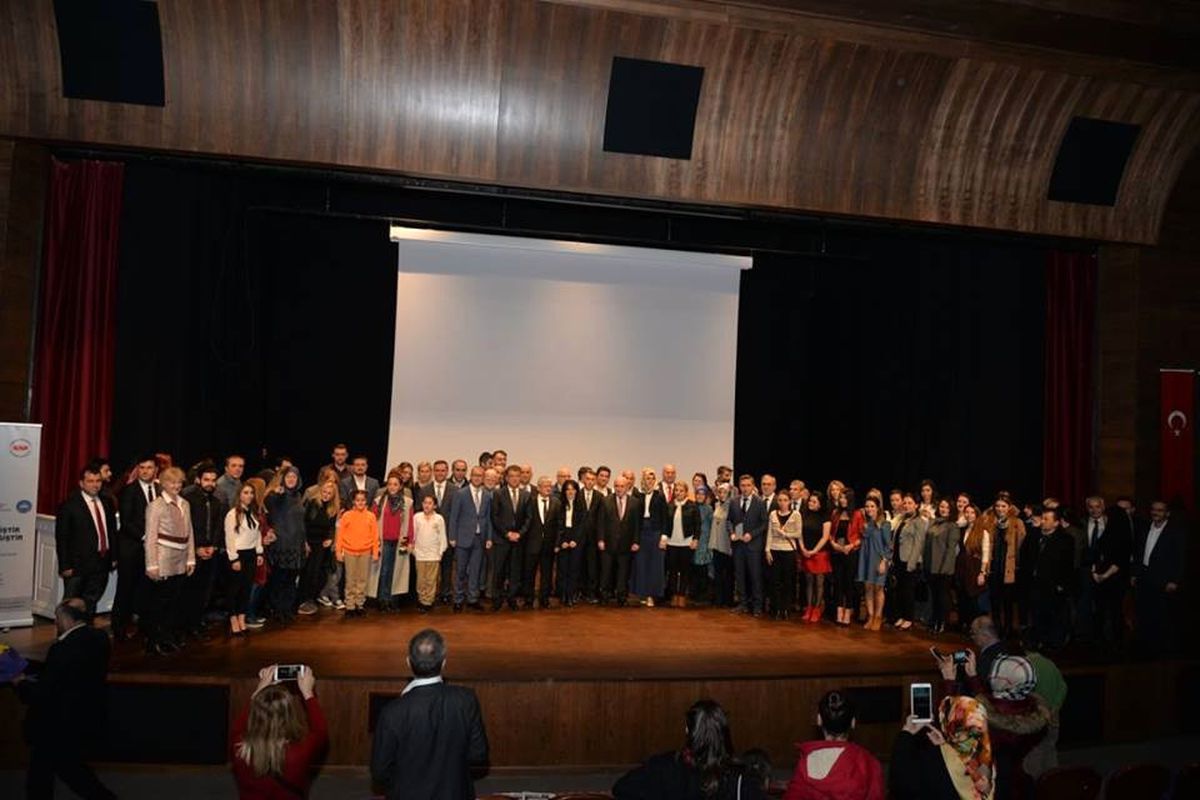 Fark Et Geliştir Geleceği Değiştir\' Projesi Sona Erdi