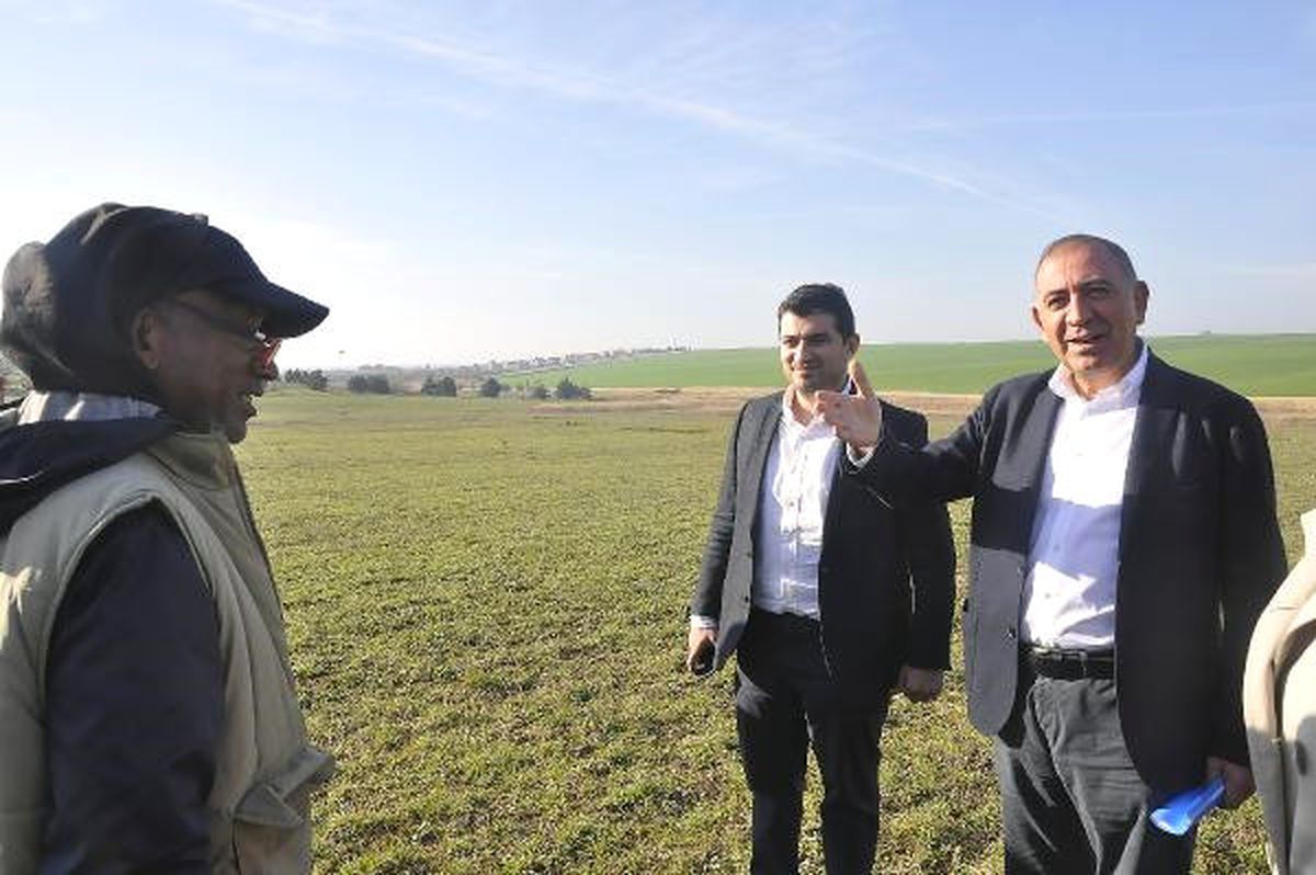 Gürsel Tekin\'den Silivri\'de "Tarım Arazisi" Tepkisi