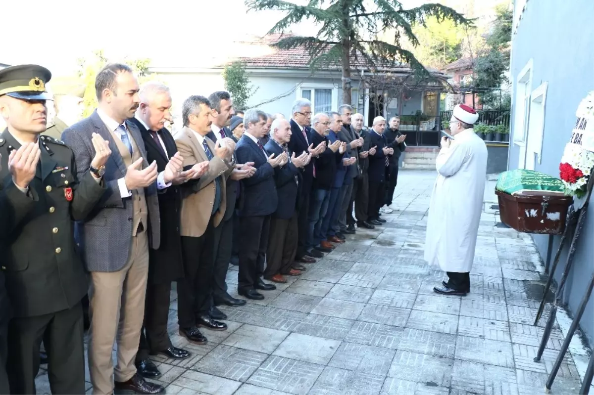 Hain Saldırıda Şehit Düşen Polis Memurunun Babası Hayatını Kaybetti