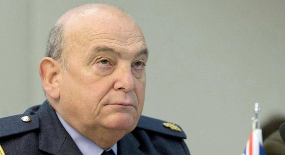İngiltere Genelkurmay Başkanı: Rusya, Denizaltı İletişim Kablolarımızı Kesebilir