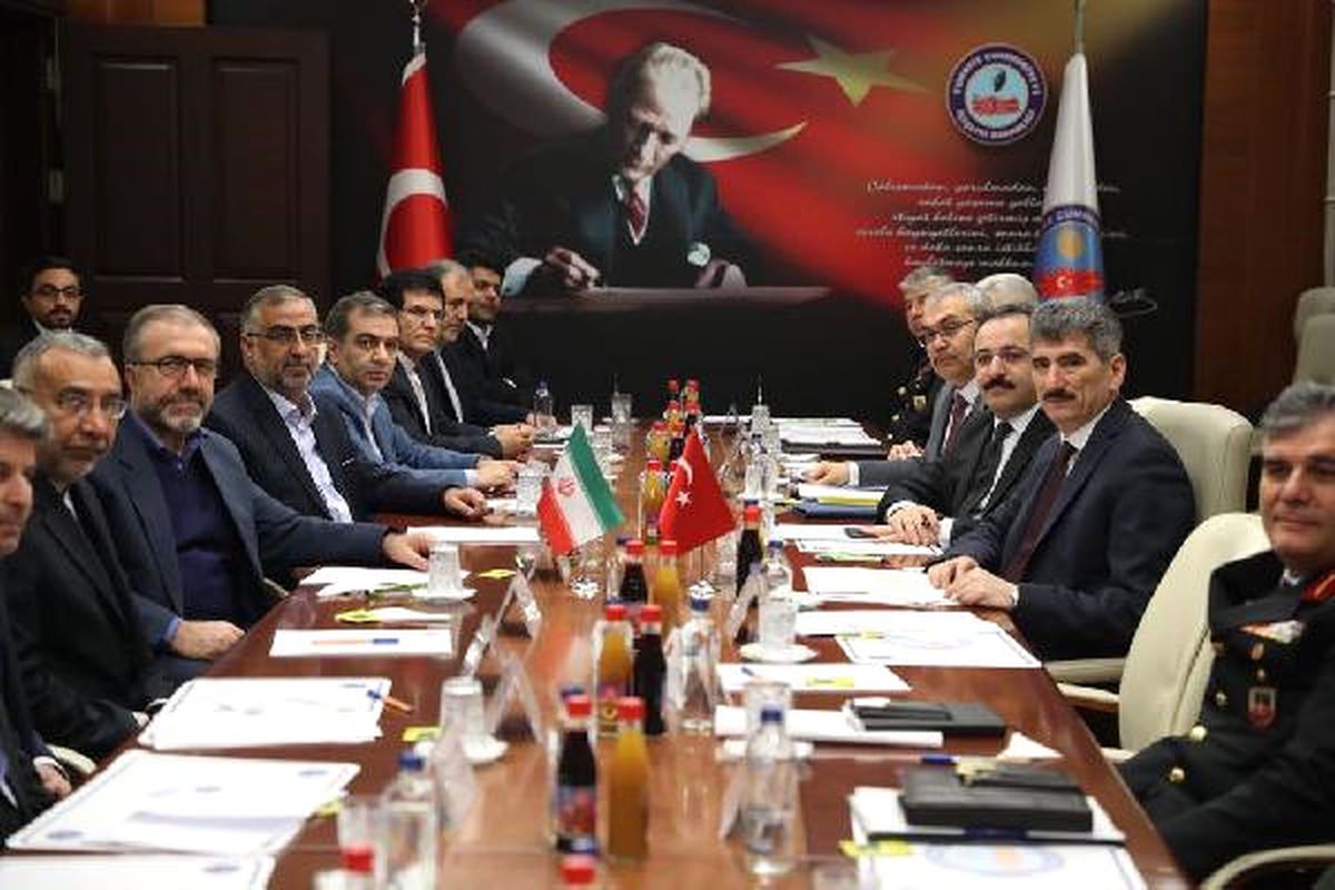 İran Heyeti Türkiye\'de