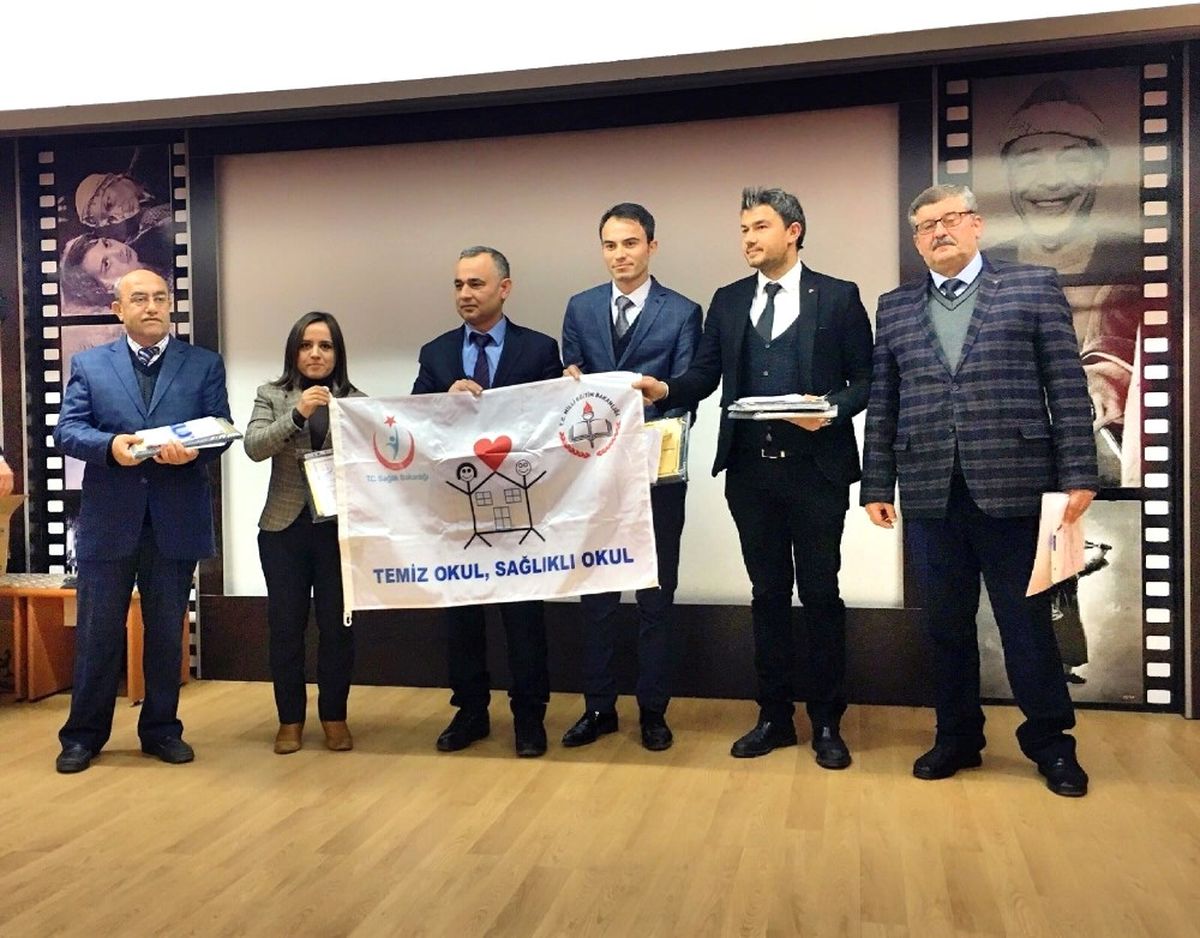 Kargı\'da 5 Okula Temizlik Ödülü Verildi