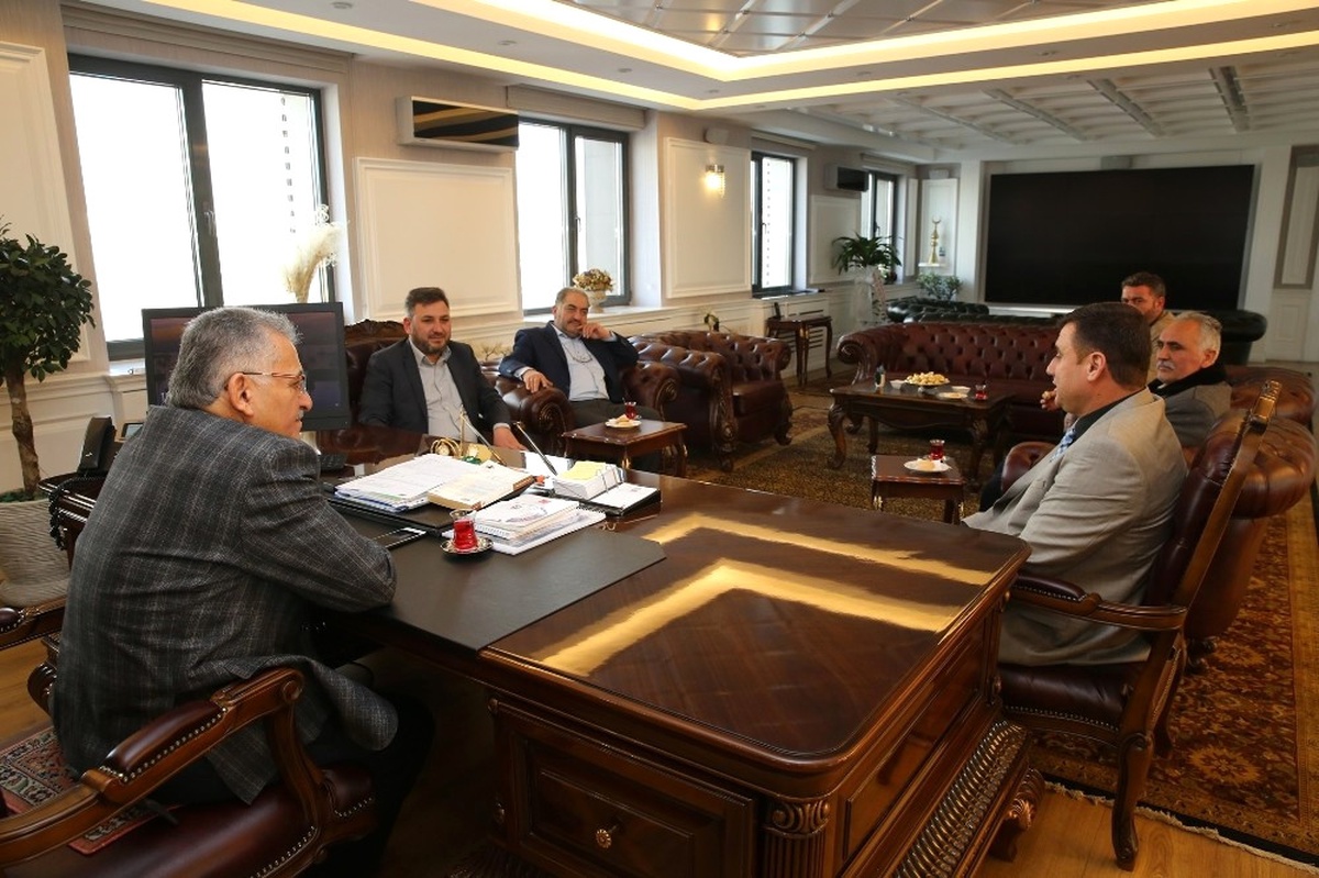 Kaymeskom Yönetimi Başkan Büyükkılıç\'ı Ziyaret Etti