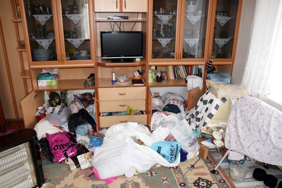 Kulu\'da İçinde 5 Bin Euro Bulunan Çelik Kasa Çalındı