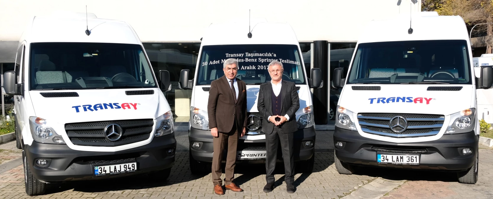 Mercedes-Benz Türk\'ten Transay Taşımacılık\'a 30 Adet Sprinter Teslimatı