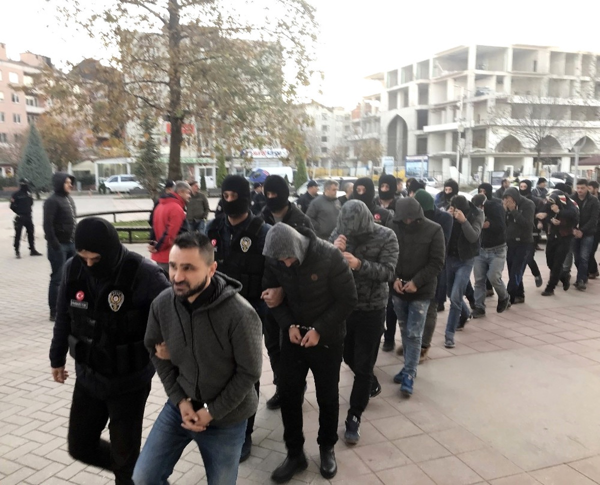 Ordu\'da 29 Uyuşturucu Zanlısı Adliyeye Çıkarıldı
