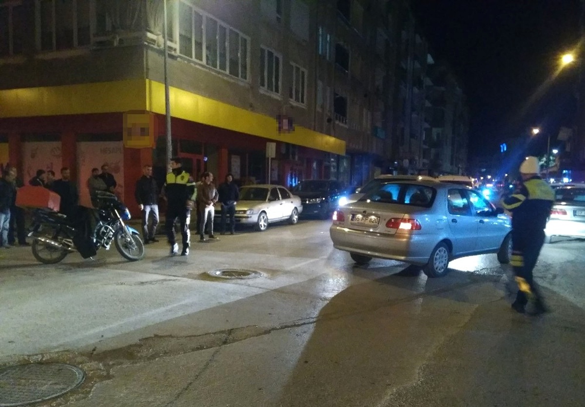Otomobil ile Motosiklet Çarpıştı: 1 Yaralı