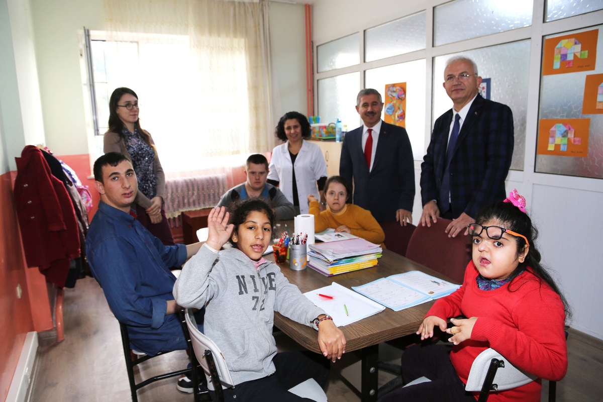 Torbalı Belediyesi\'nden Eğitime Özel Destek