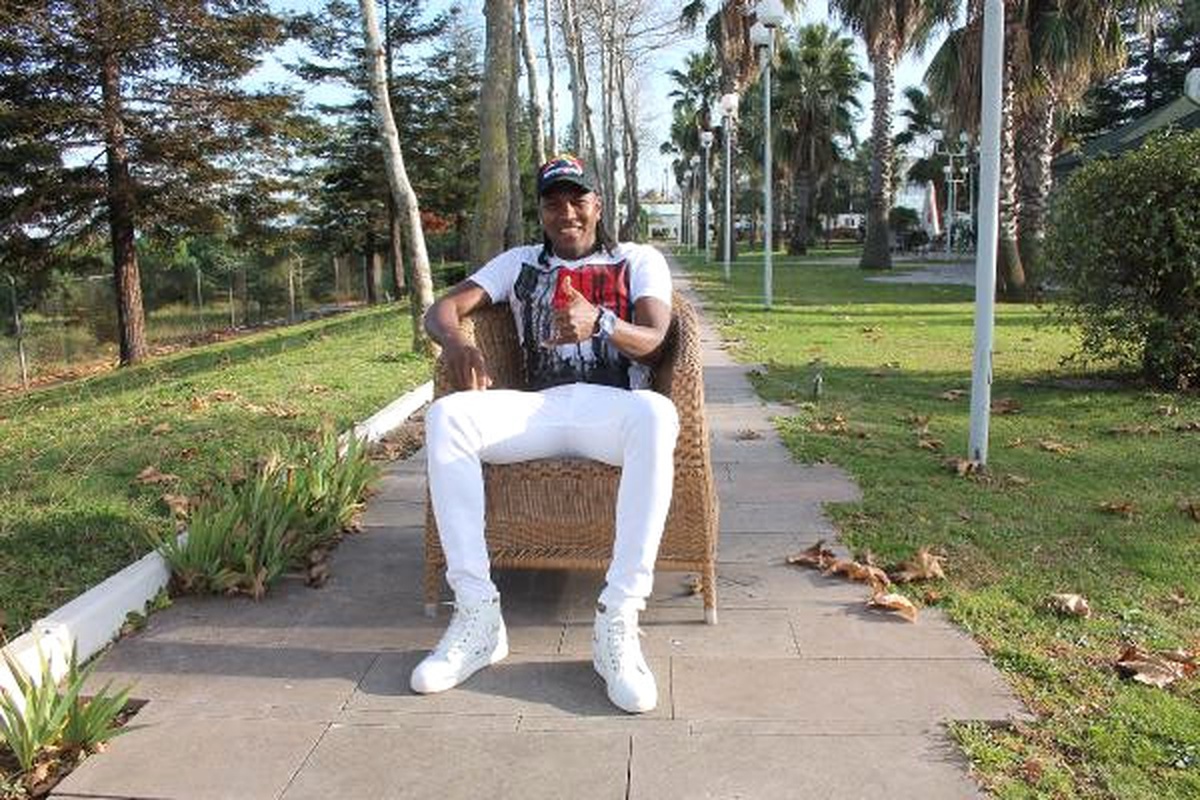 Trabzonspor\'un Forvet Oyuncusu Rodallega: "Şampiyonluk Yarışında Biz de Varız"