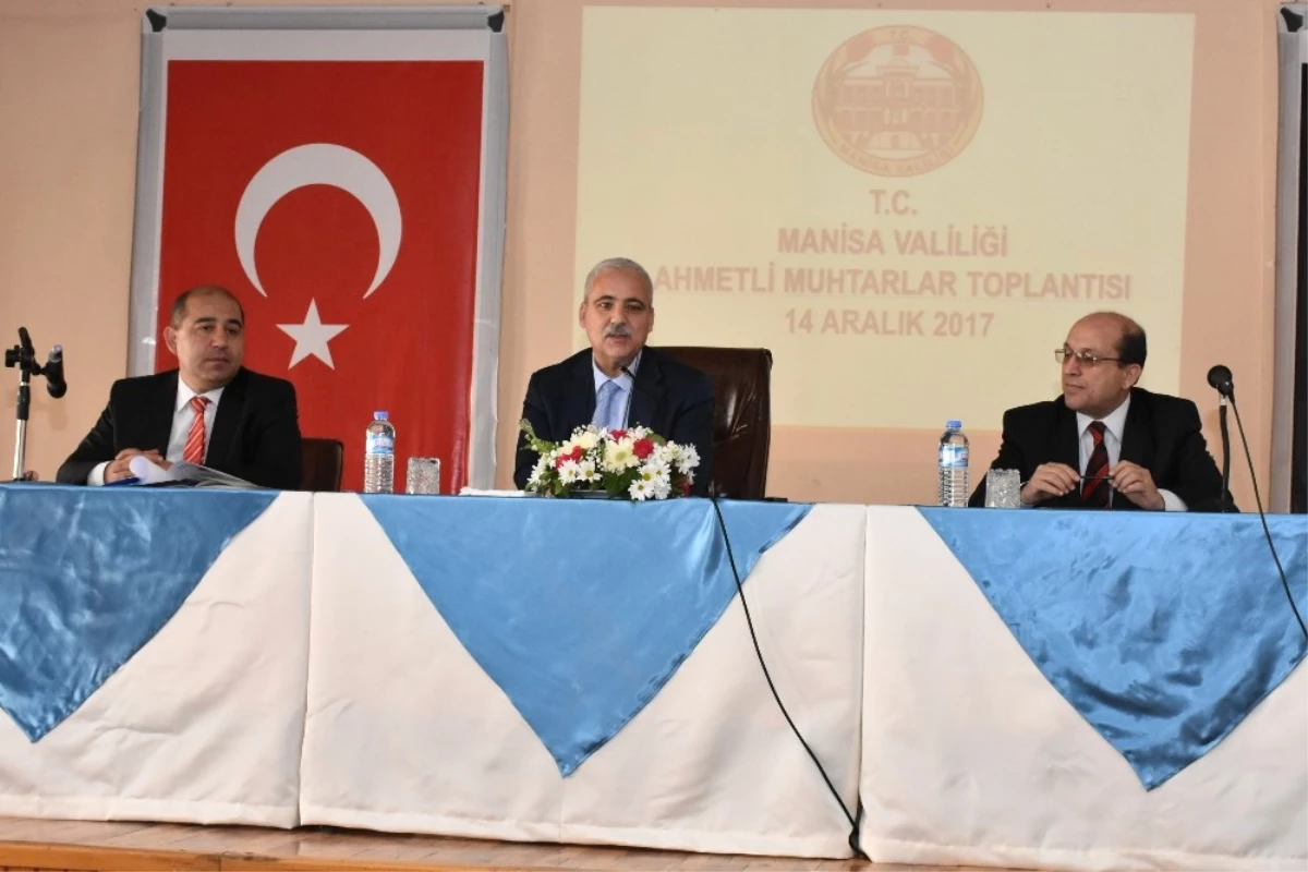 Vali Güvençer 2017 Yılı Son Muhtarlar Toplantısını Ahmetli\'de Yaptı