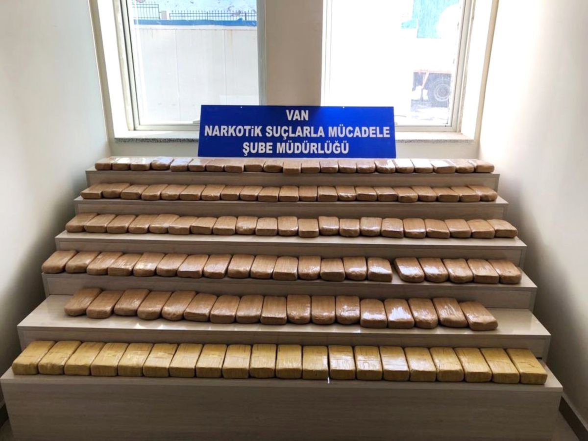 Van\'da 61 Kilo Eroin Ele Geçirildi