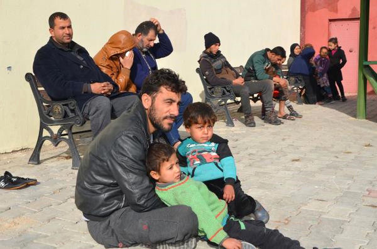14 Kişilik Minibüste 43 Kaçak Yakalandı