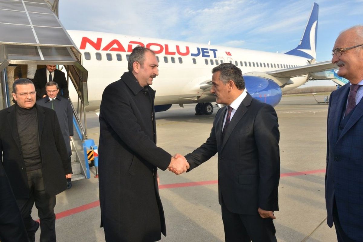 Adalet Bakanı Gül Samsun\'da