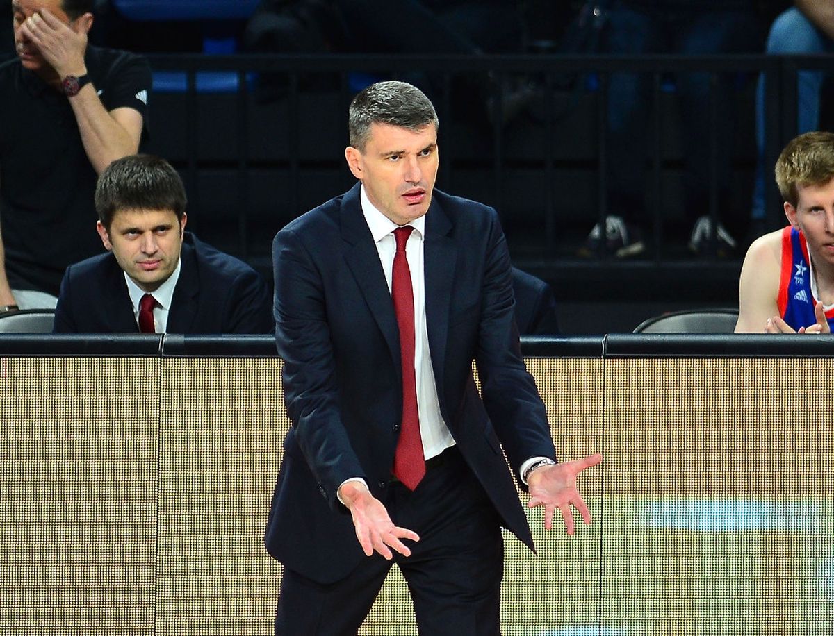 Anadolu Efes\'te Perasovic Dönemi Sona Erdi