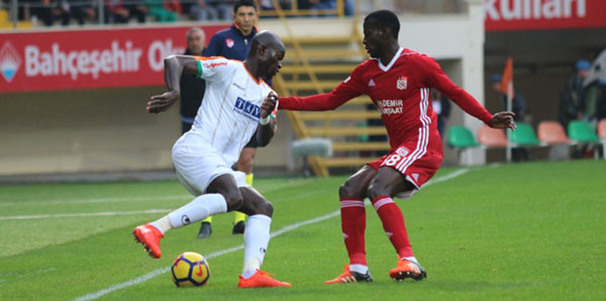 Alanyaspor - Sivasspor (Canlı)