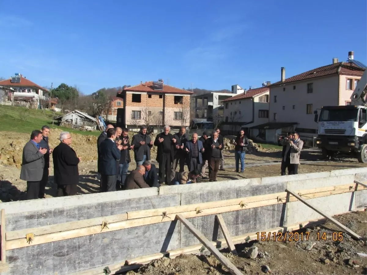 Boğaziçi Beldesine Kapalı Pazar Yeri Yapımına Başlandı