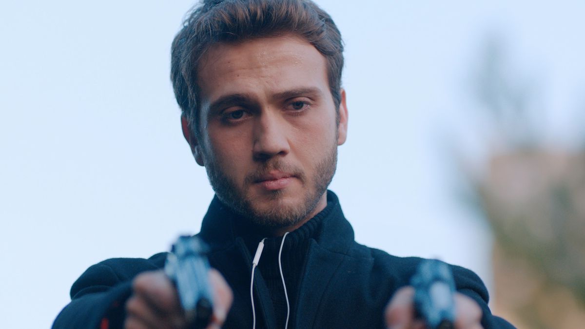 Çukur\'da Silahlar Patlıyor!