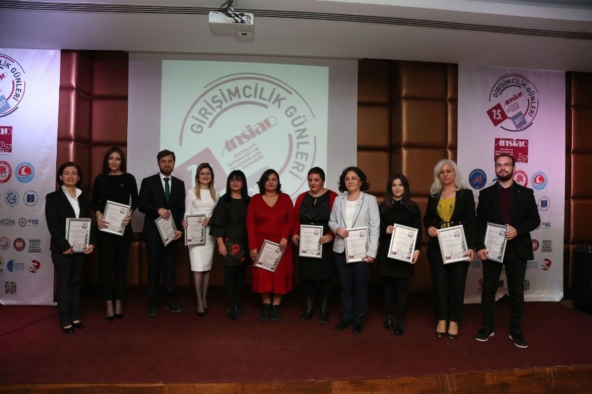 İş Fikri Yarışmalarında Sdü\'ye İki Ödül Birden