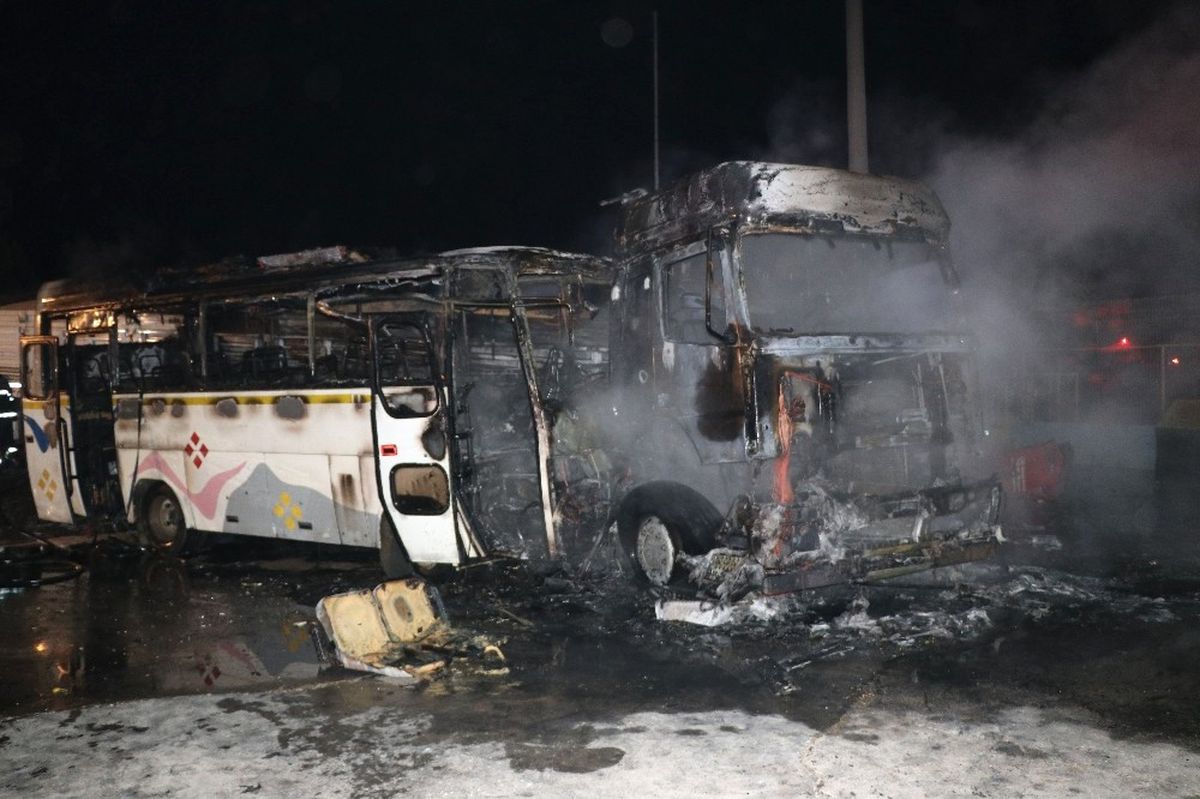 İşçileri Taşıyan Midibüs ile Tır Çarpıştı: 16 Yaralı
