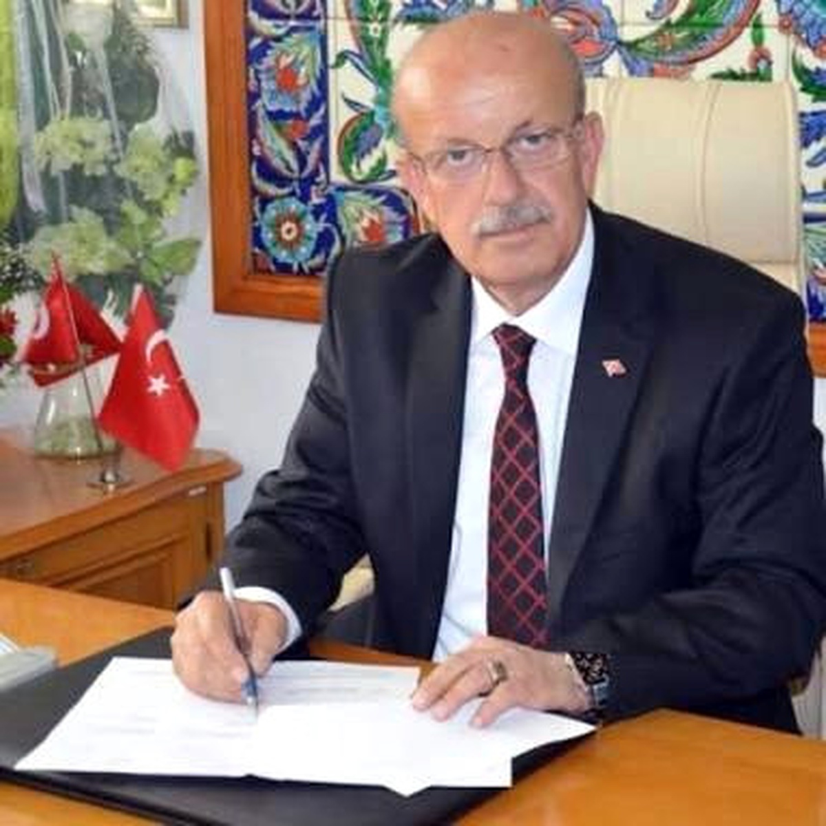 İznik Belediye Başkanı Sargın Kalp Krizi Geçirdi
