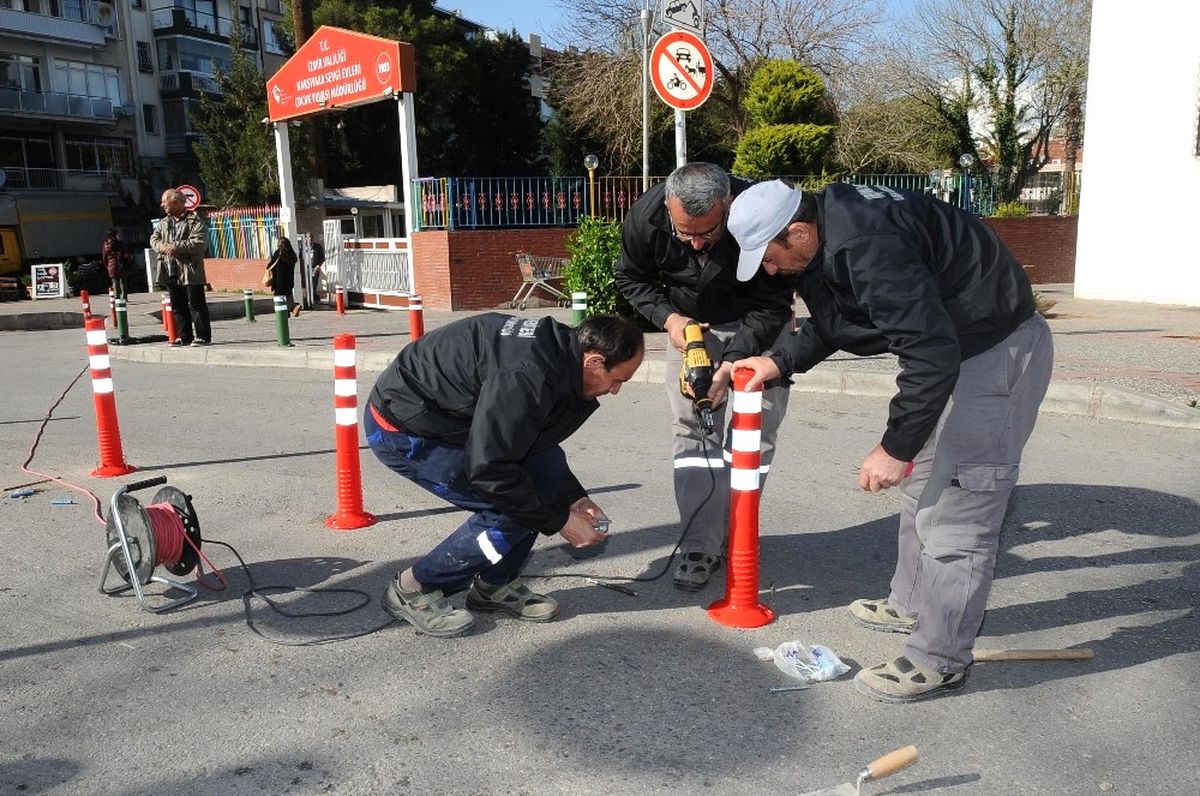 Karşıyaka\'da Yollar Artık Daha Güvenli
