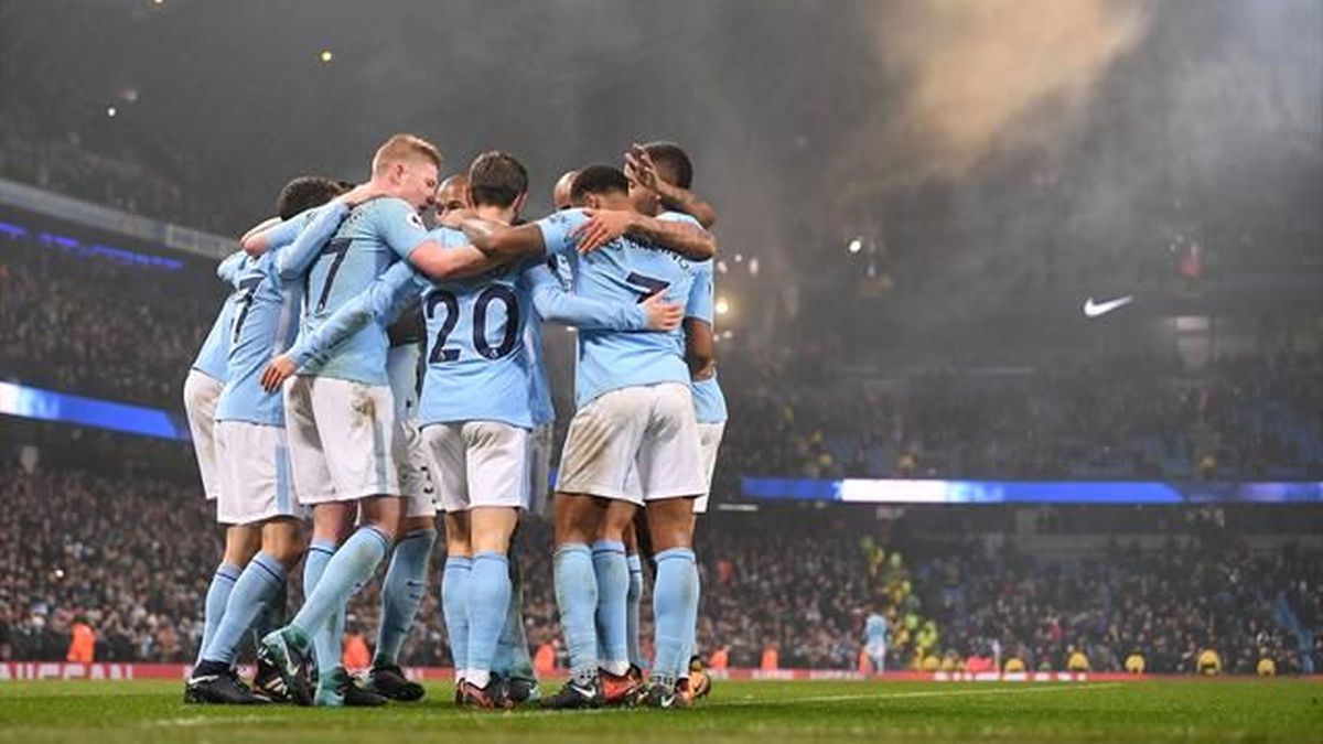 Manchester City Kazanmaya Devam Ediyor
