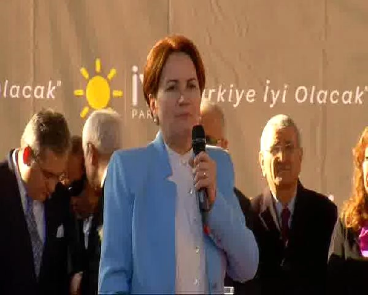 Meral Akşener: AKP\'de 50 Belediye Başkanının İstifa Ettirileceği Konuşuluyor