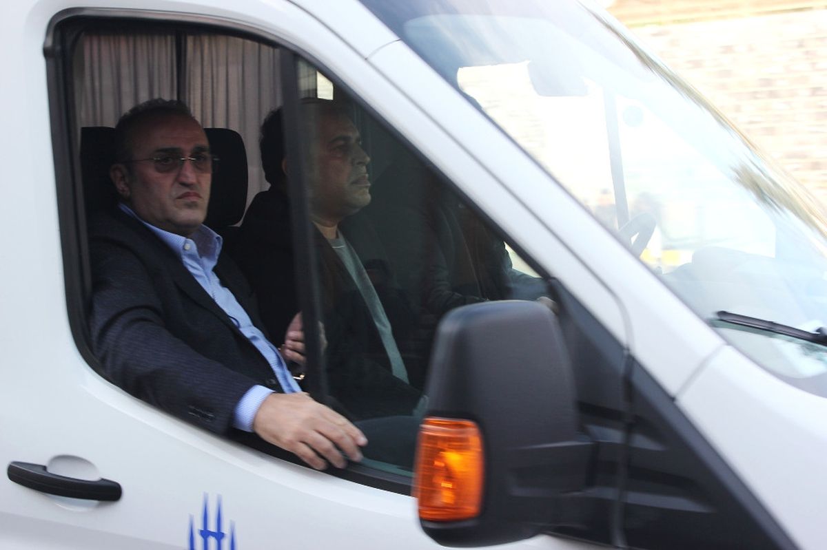 Mesut Yılmaz\'ın Oğlunun Cenazesi Adli Tıp Morguna Getirildi