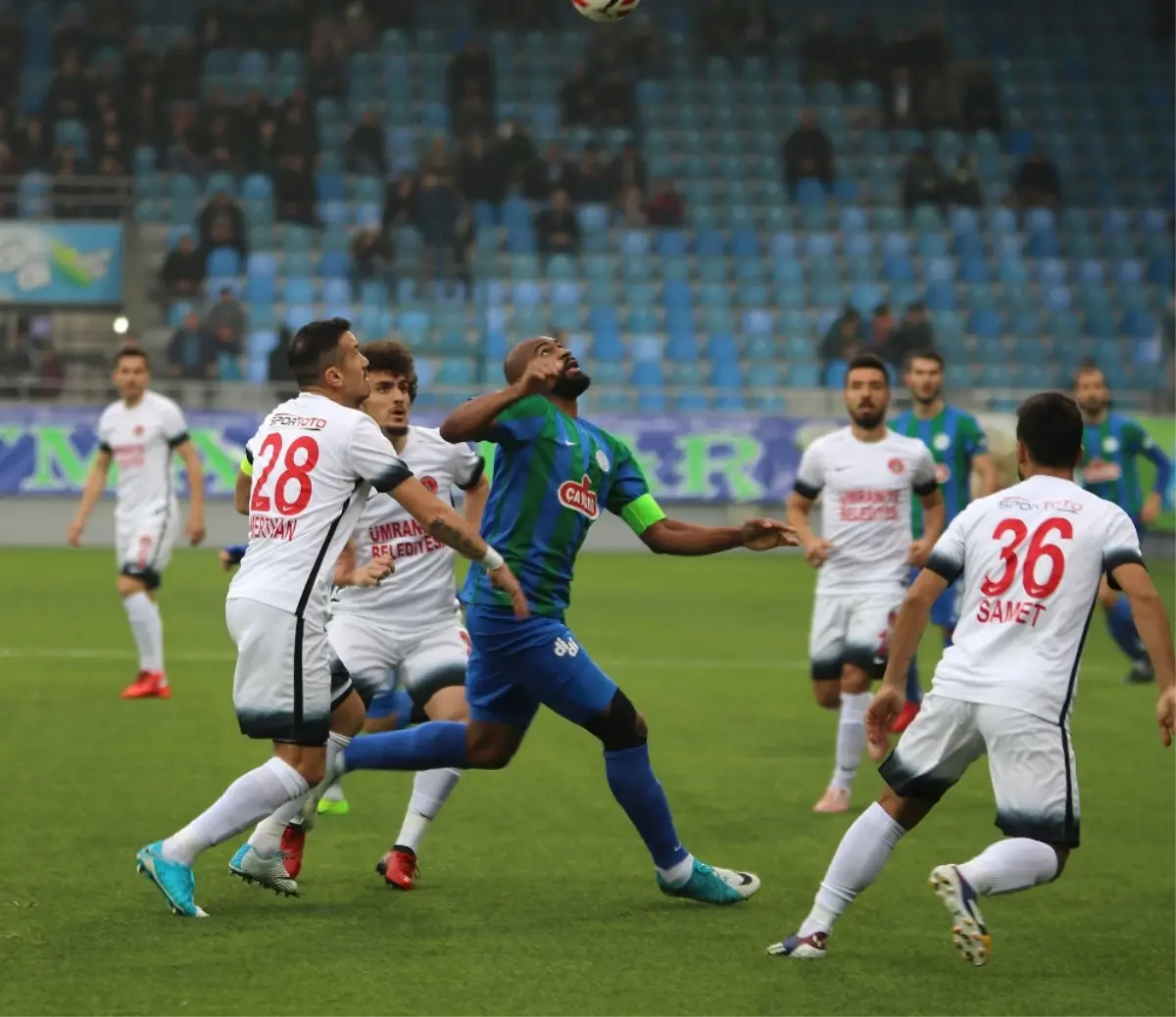 Rizespor Evinde Rahat Kazandı